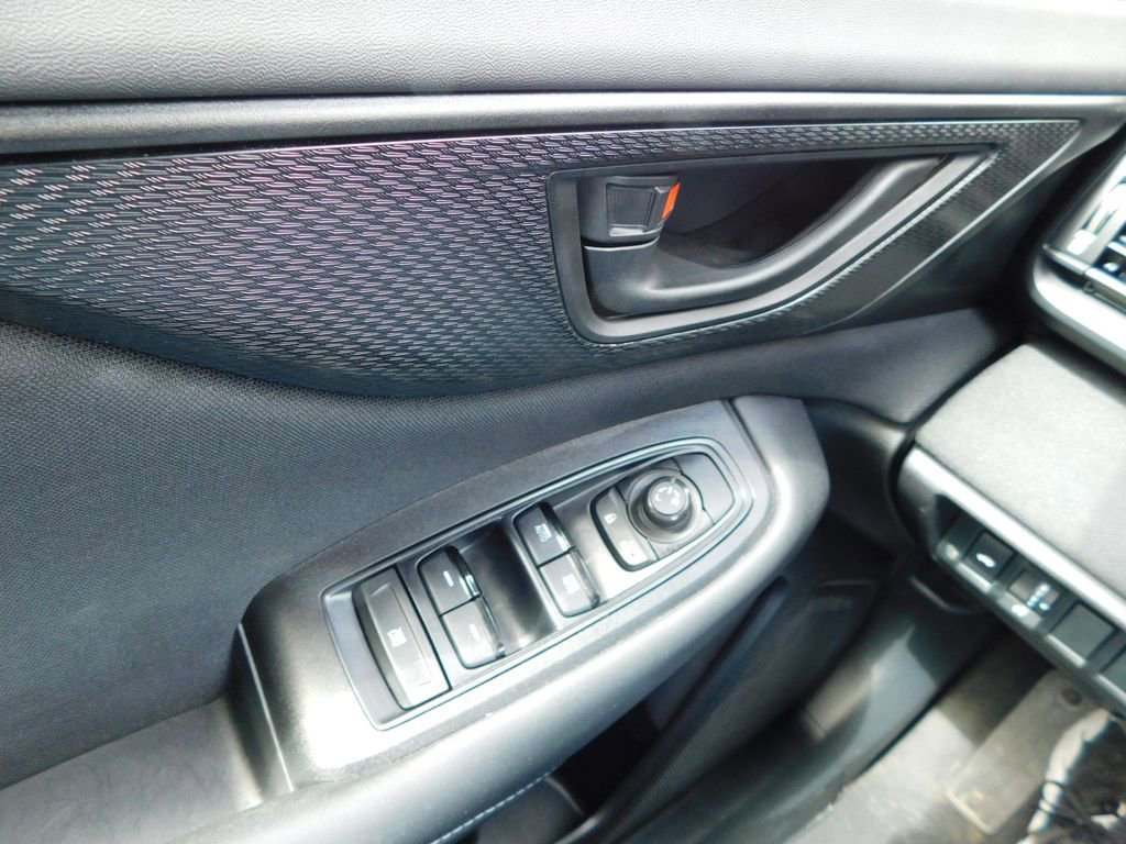 Used 2025 Subaru Legacy AWD/4WD image 21