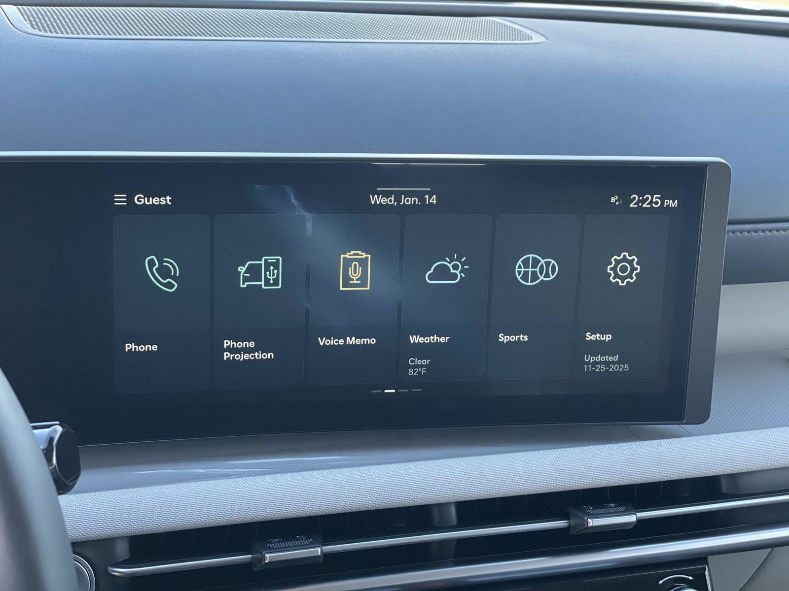 Used 2025 Hyundai Tucson Limited image 11