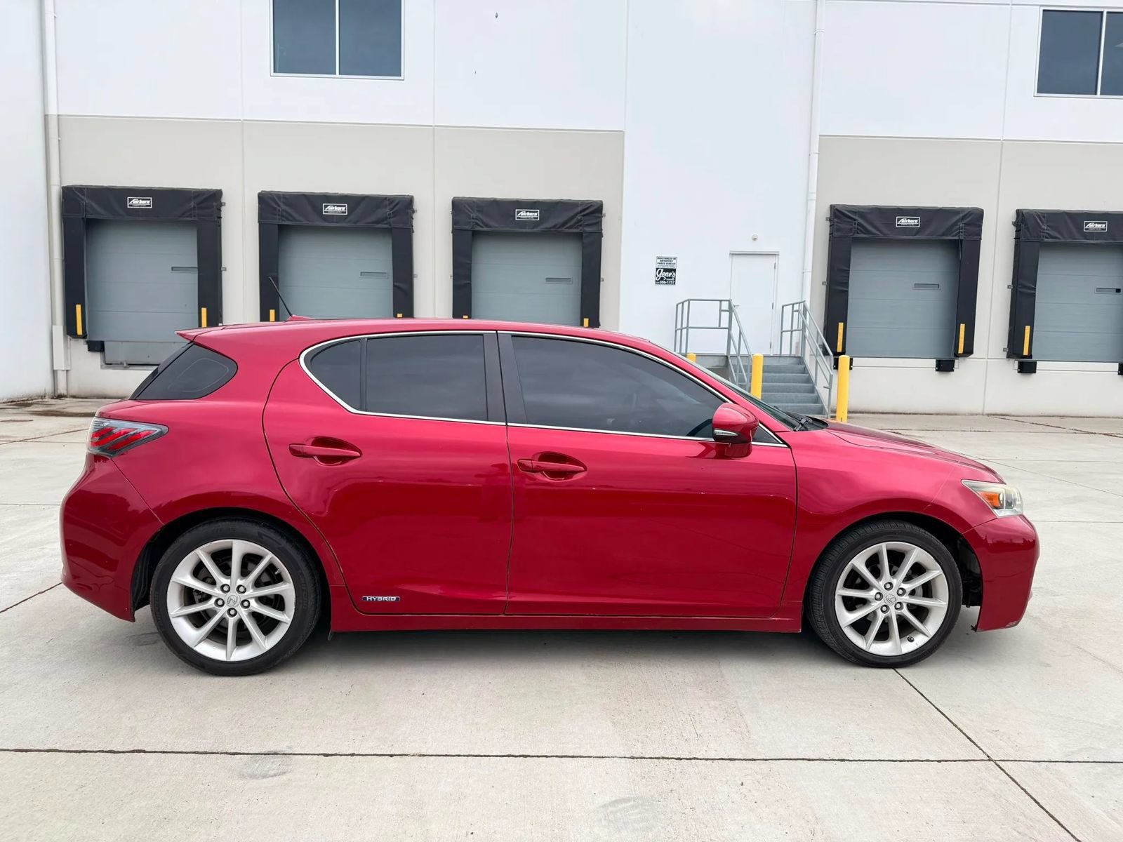 Used 2013 Lexus CT 200h w/ Premium Pkg w/Backup Camera FWD image 6