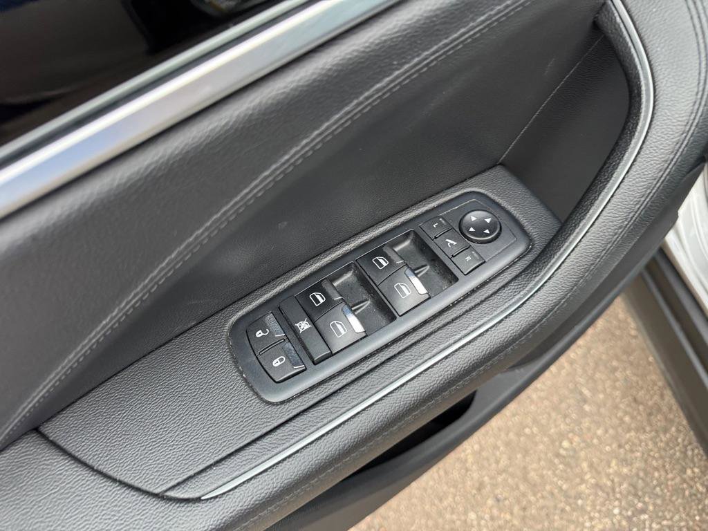 Used 2019 Maserati Levante image 21