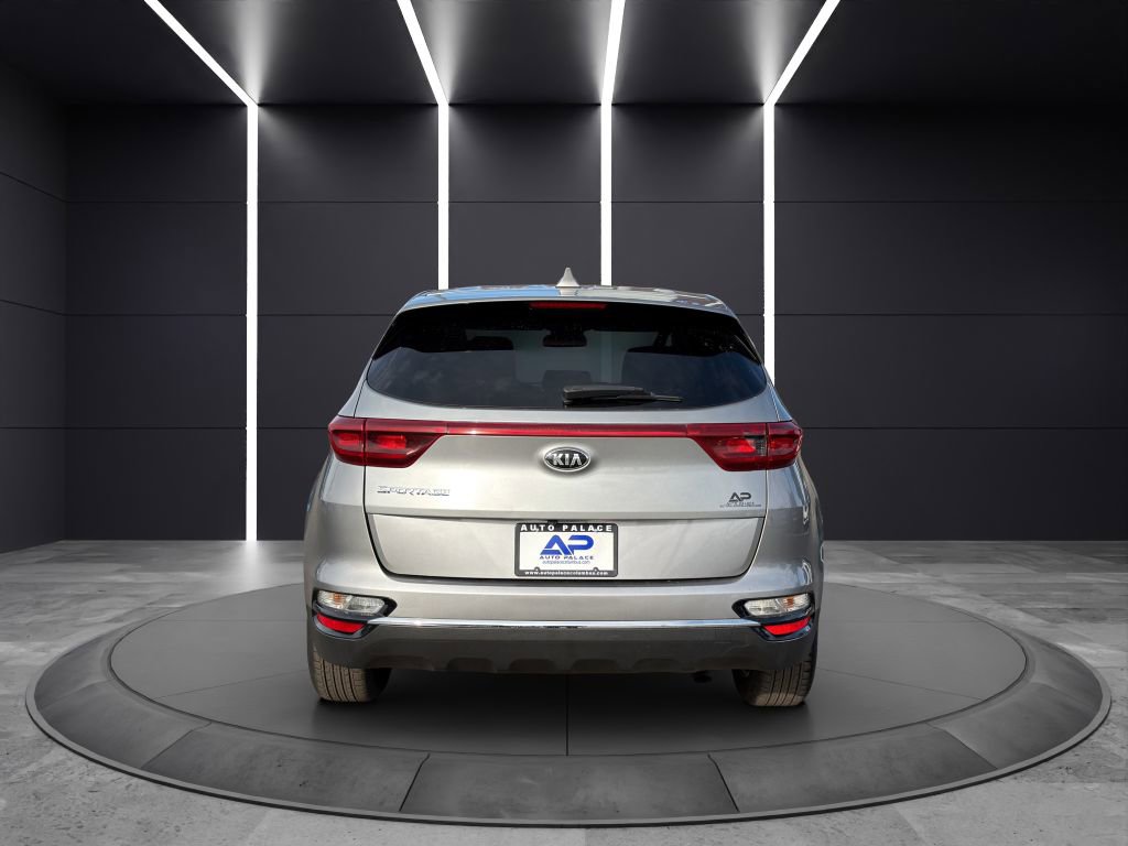 Used 2021 Kia Sportage LX image 5