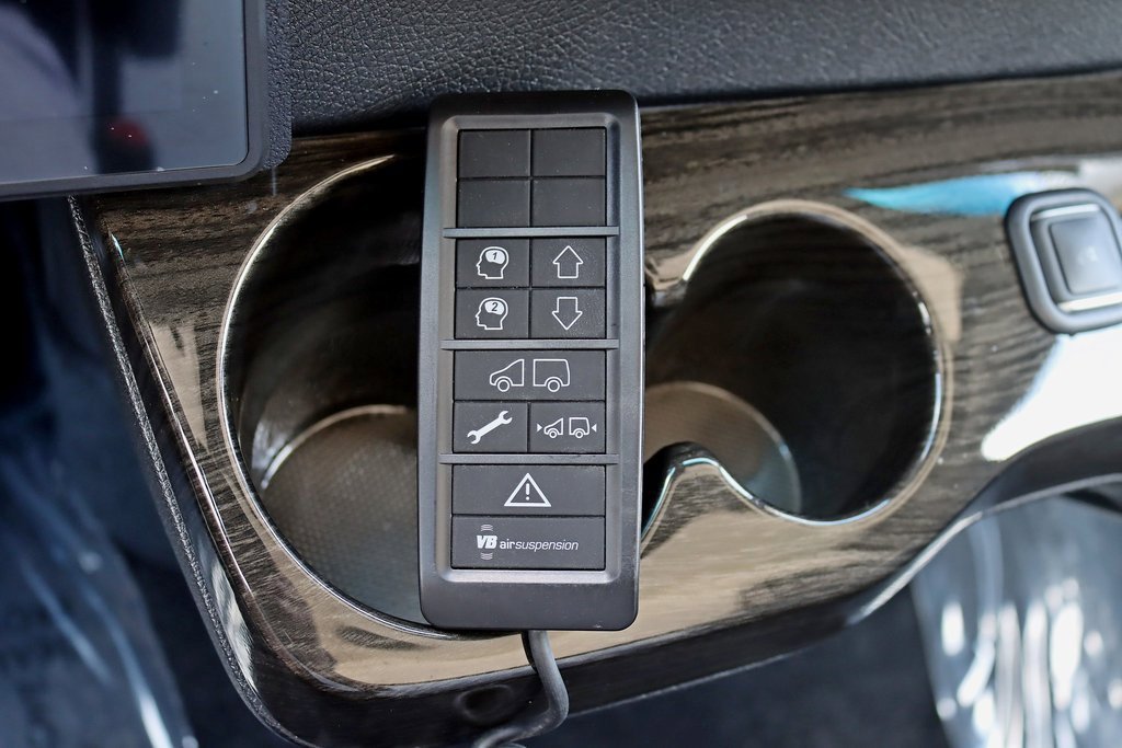 Used 2024 Mercedes-Benz Sprinter 3500 image 27