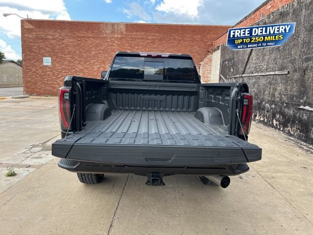Used 2024 GMC Sierra 2500 AT4 w/ AT4 Premium Plus Package AWD/4WD image 7
