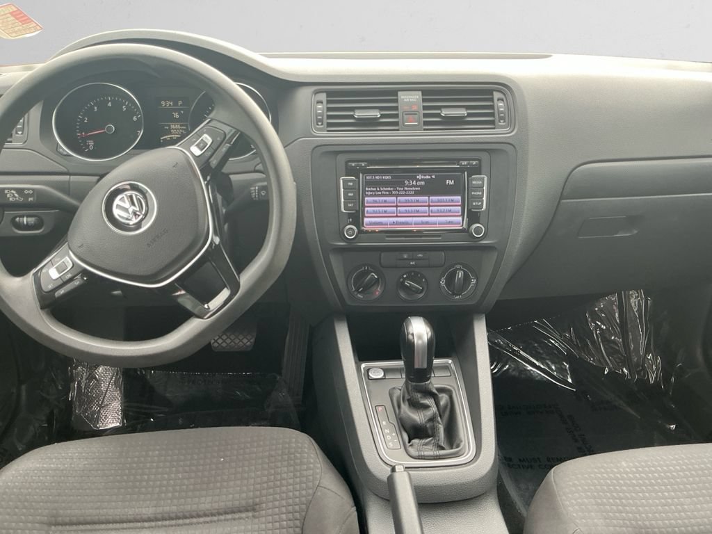Used 2015 Volkswagen Jetta S FWD image 11