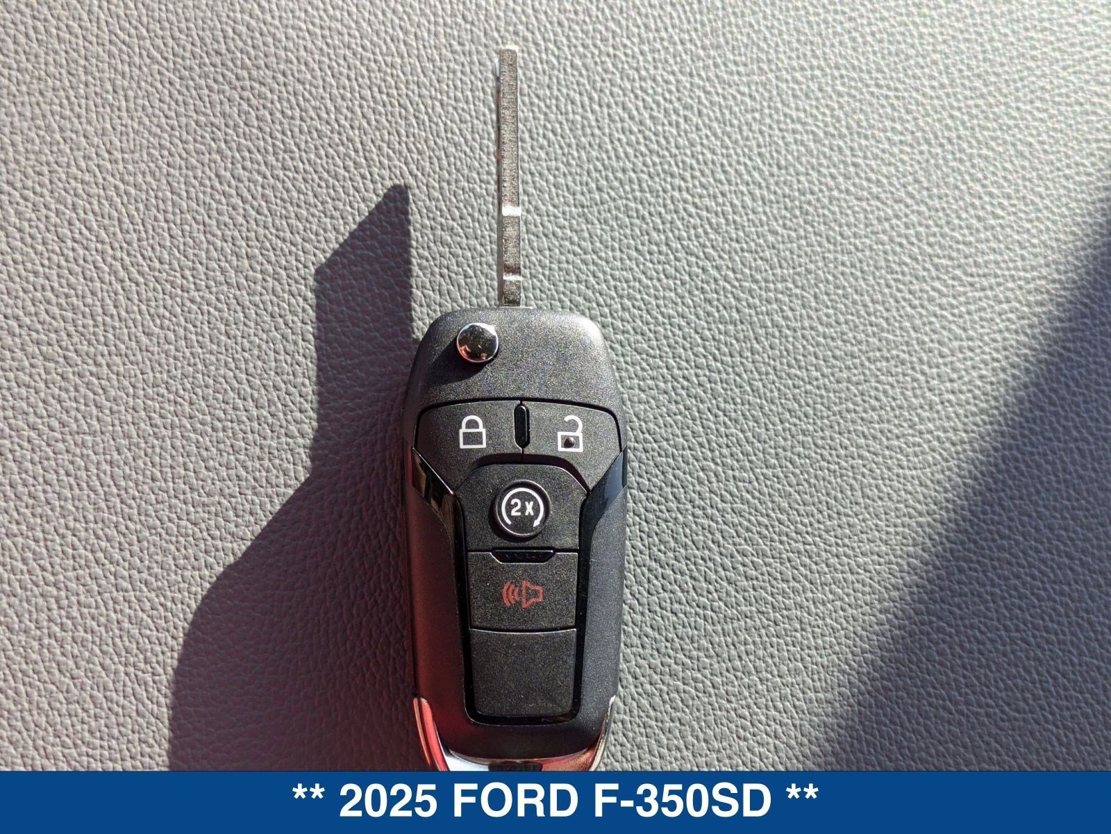 New 2025 Ford F350 XL w/ XL Chrome Package image 30