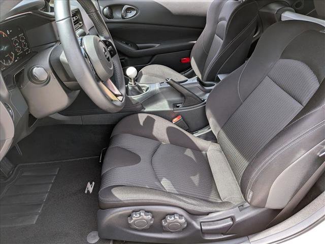 Used 2024 Nissan Z Sport w/ Floor Mat Package image 15