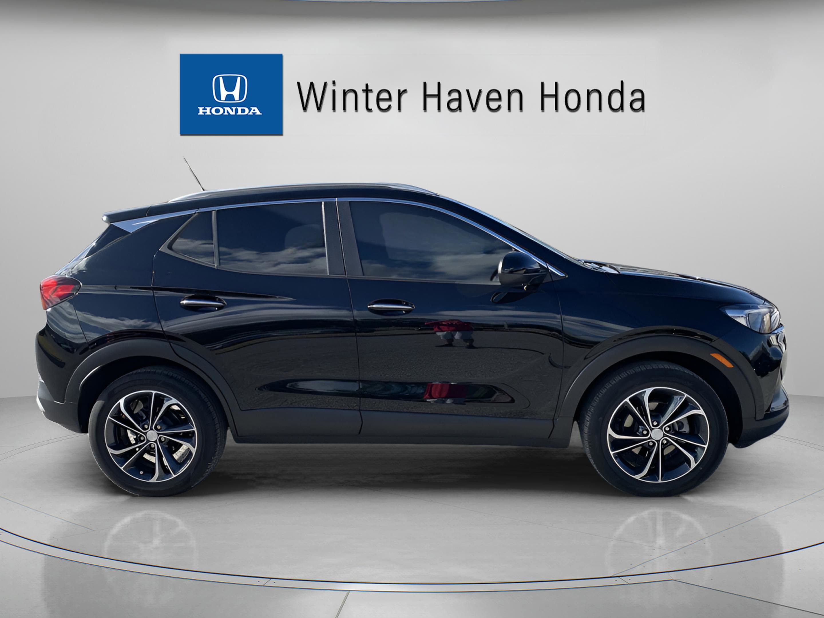 Used 2021 Buick Encore GX Select image 10