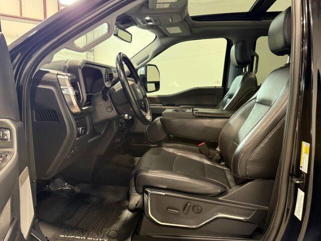 Used 2023 Ford F250 Lariat w/ Tow Technology Package image 13