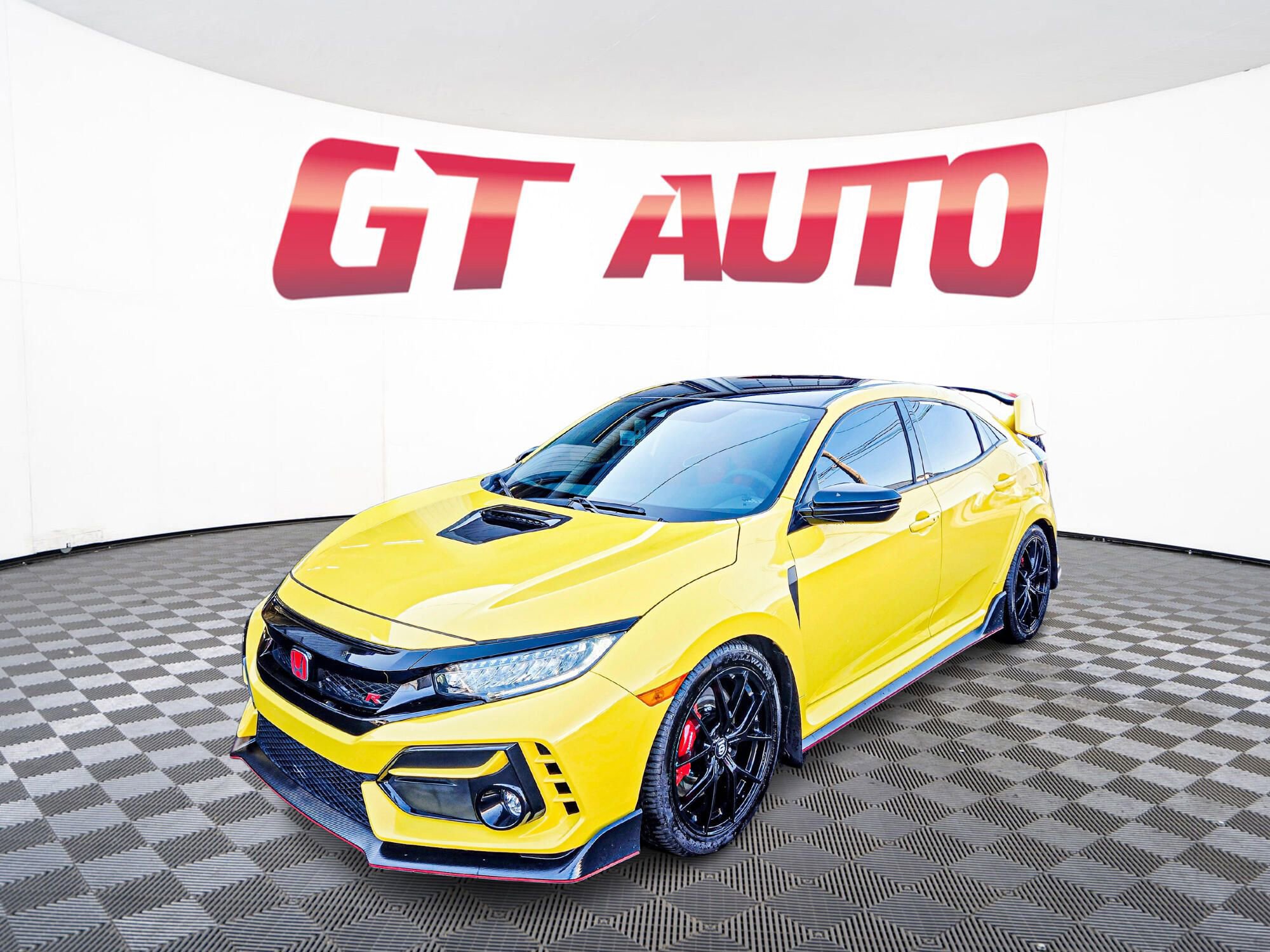 Used 2021 Honda Civic Type R Limited image 3