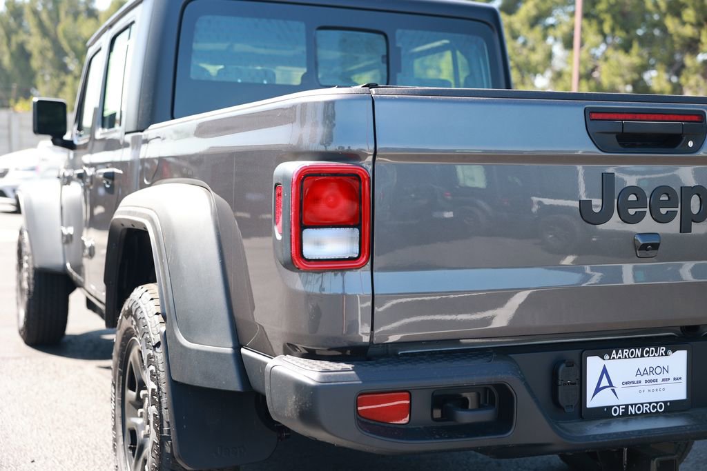 New 2026 Jeep Gladiator Sport image 10