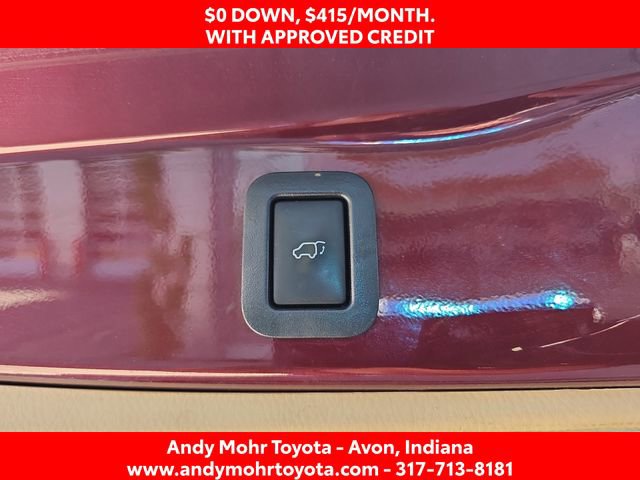 Used 2017 Toyota Highlander XLE AWD/4WD image 33