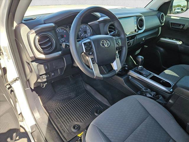 Used 2023 Toyota Tacoma SR5 AWD/4WD image 10