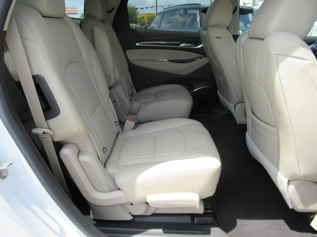 Used 2020 Buick Enclave Premium w/ Sun and Sites Package FWD image 30