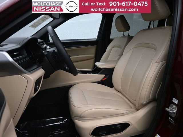 Used 2023 Jeep Grand Cherokee L Limited image 18