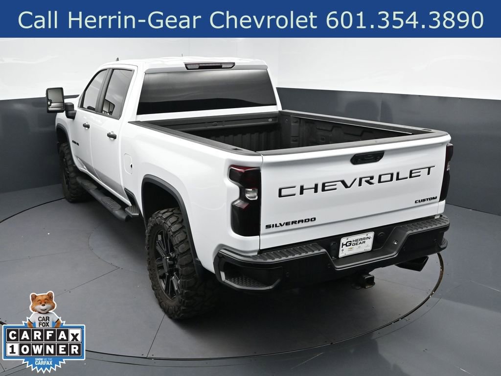 Used 2024 Chevrolet Silverado 2500 Custom w/ Custom Value Package AWD/4WD image 34