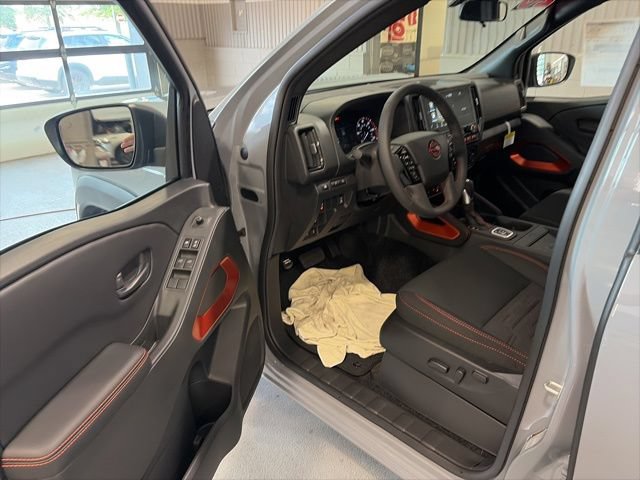 New 2026 Nissan Frontier PRO-4X AWD/4WD image 12