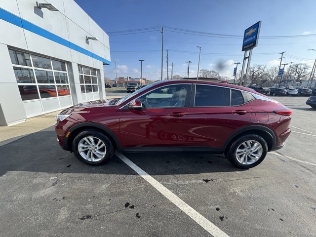 Certified 2024 Buick Envista Preferred w/ Convenience I Package image 3