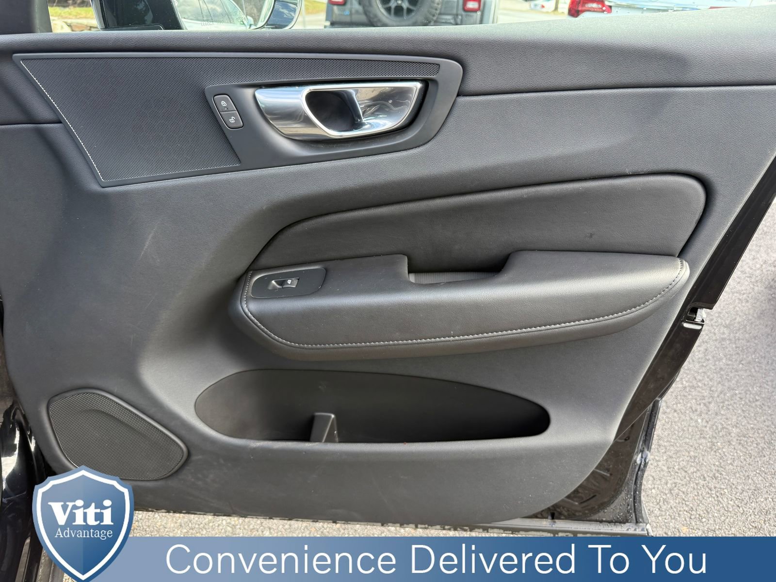 Used 2023 Volvo XC60 B5 Plus w/ Climate Package image 29