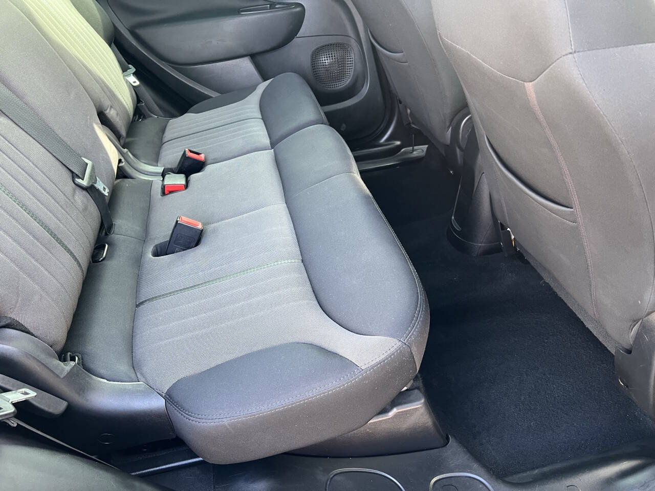 Used 2015 FIAT 500L Trekking FWD image 12