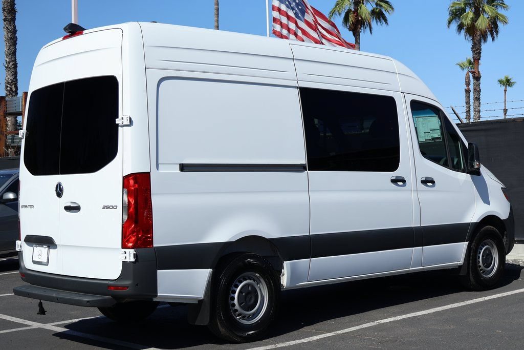 New 2026 Mercedes-Benz Sprinter 2500 image 2