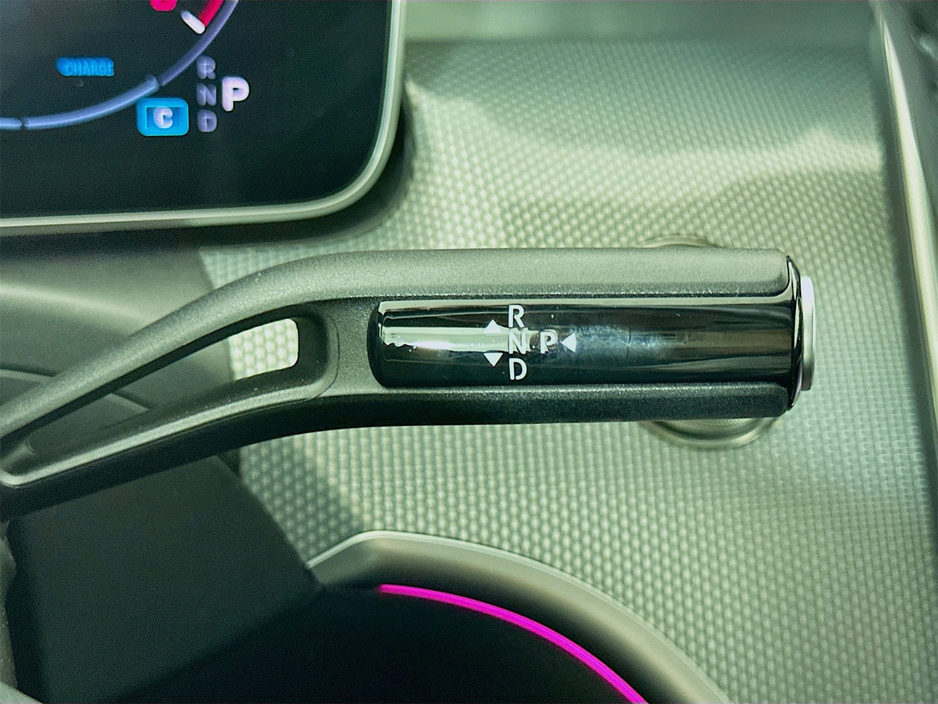 Used 2025 Mercedes-Benz CLE 300 4MATIC Cabriolet image 18