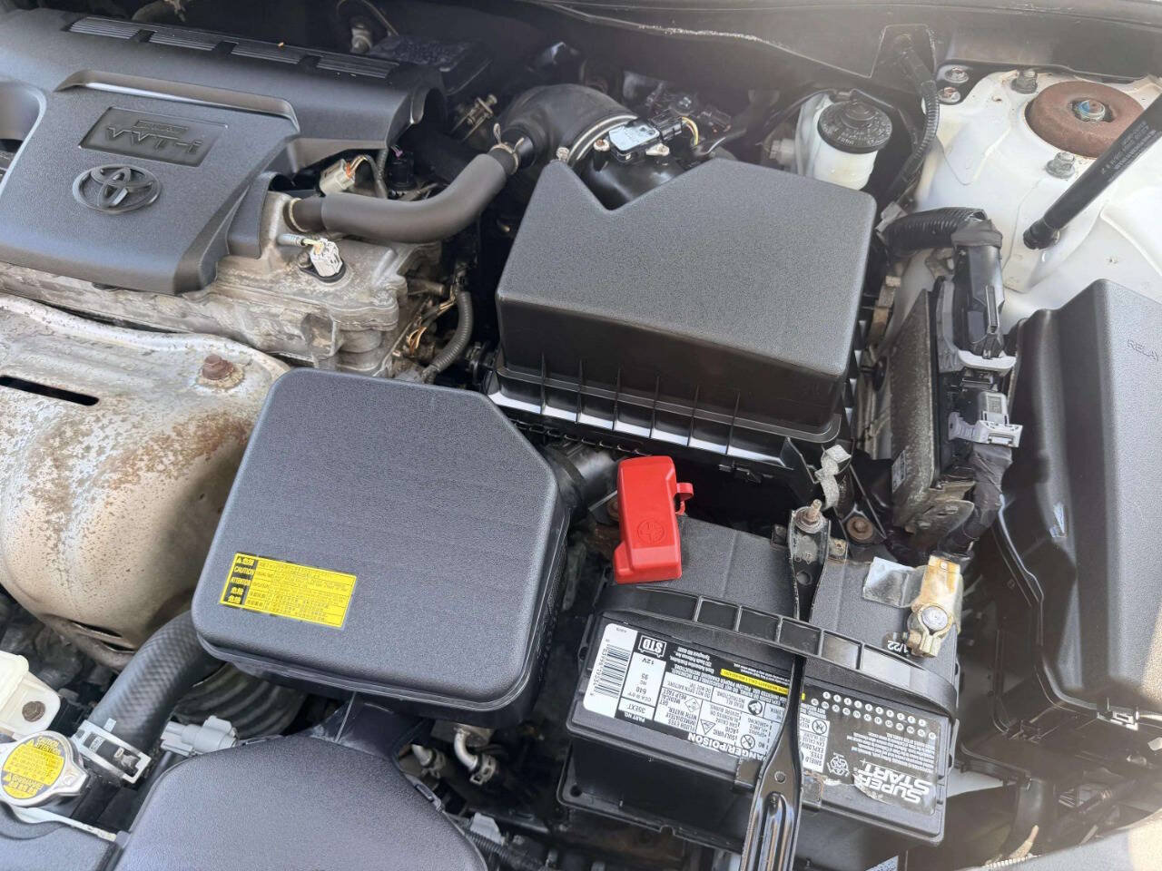 Used 2014 Toyota Camry SE FWD image 13