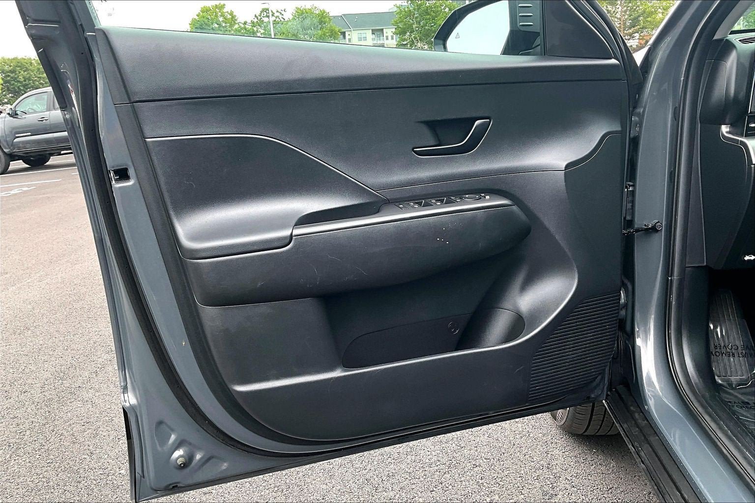 Used 2025 Hyundai Kona SEL AWD/4WD image 20