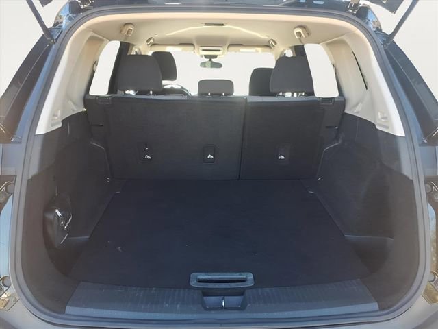 Used 2023 Nissan Rogue SV image 26