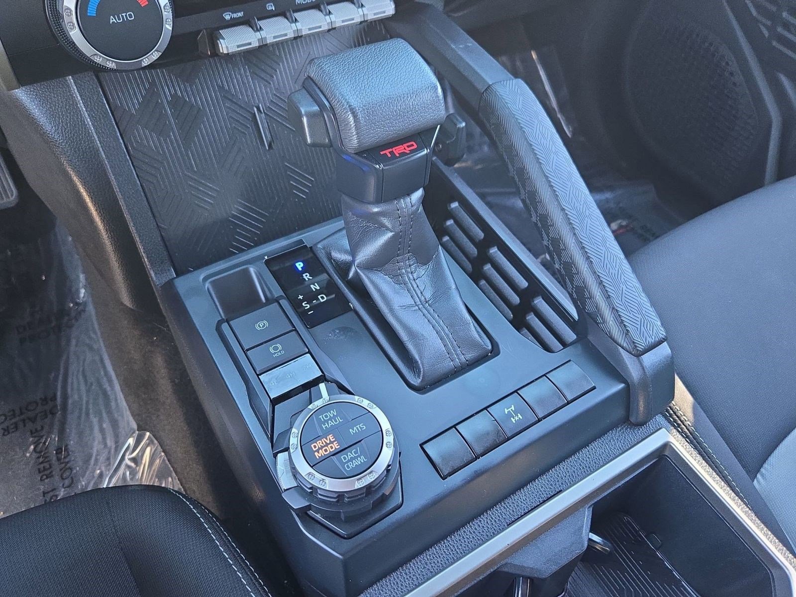 Used 2024 Toyota Tacoma TRD Off-Road image 15