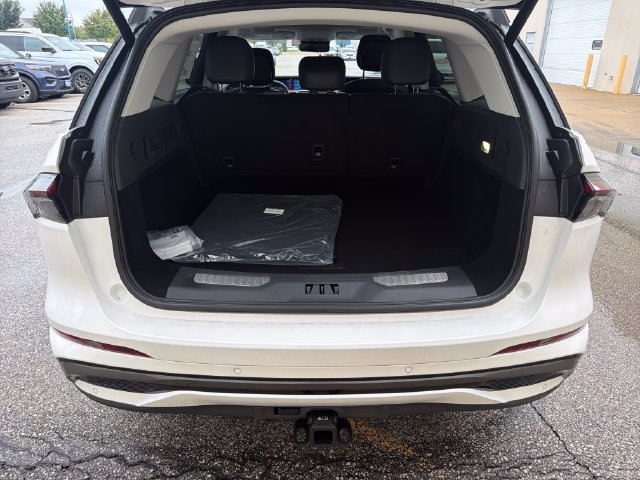 New 2026 Lincoln Nautilus Reserve AWD/4WD image 8