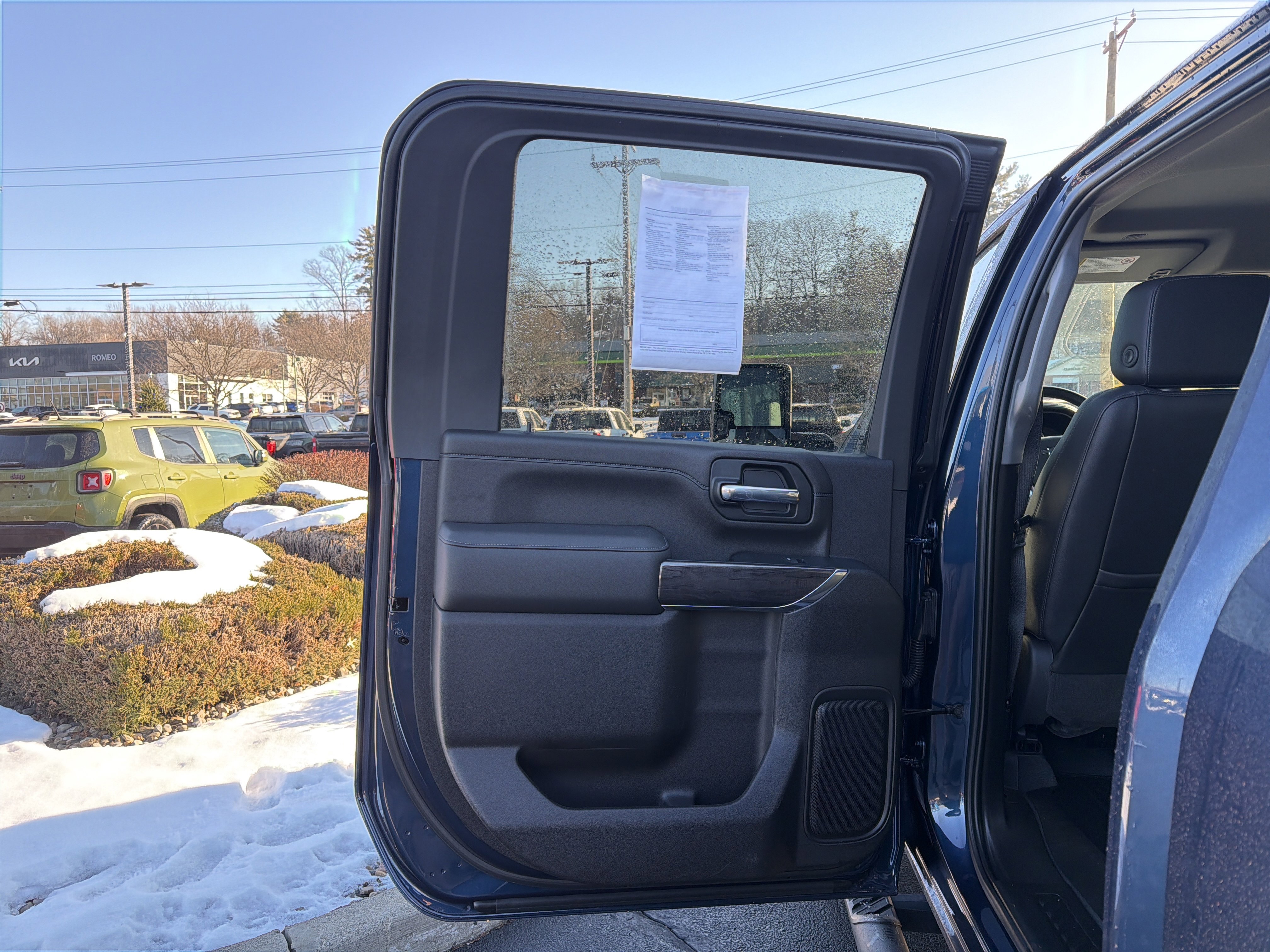 Used 2021 Chevrolet Silverado 2500 LTZ w/ LTZ Plus Package image 26