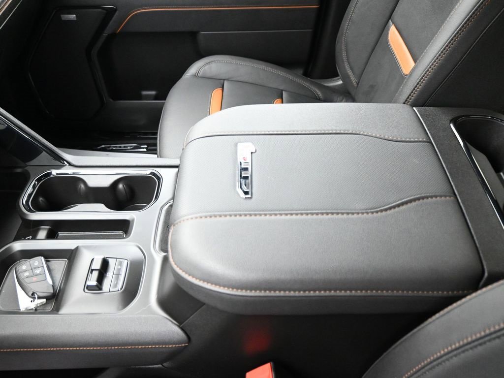 New 2026 GMC Sierra 3500 AT4 w/ AT4 Premium Plus Package image 18