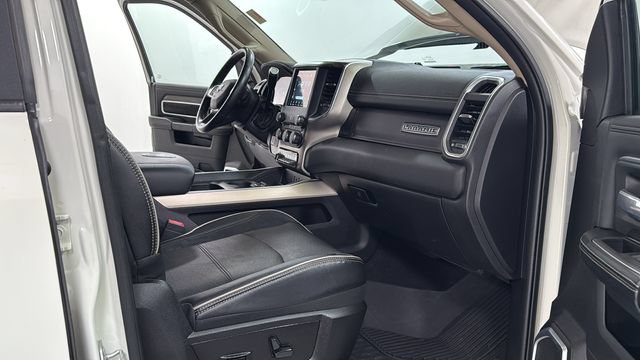 Used 2021 RAM 3500 Laramie w/ Cold Weather Group AWD/4WD image 22