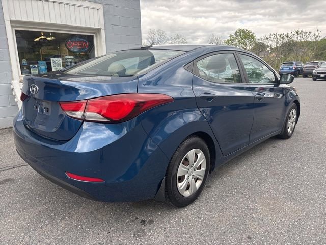 Used 2016 Hyundai Elantra SE FWD image 5
