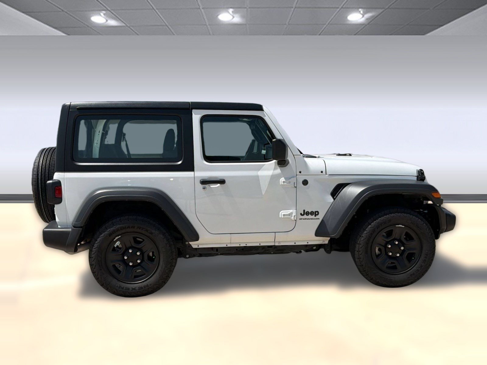 Used 2025 Jeep Wrangler Sport AWD/4WD image 8