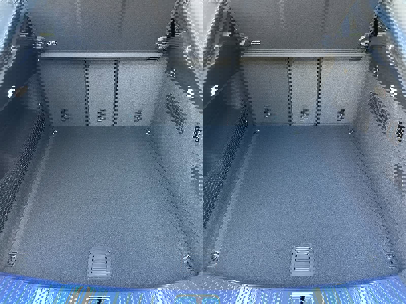 New 2026 Porsche Cayenne GTS image 16