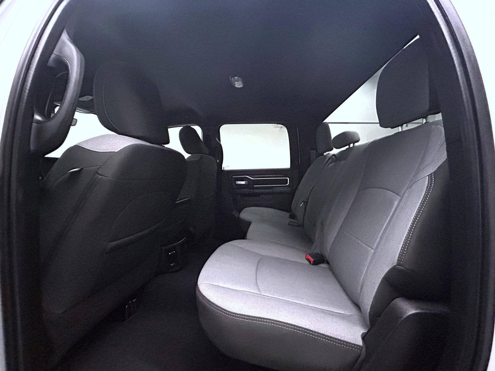 Used 2024 RAM 2500 Big Horn image 19