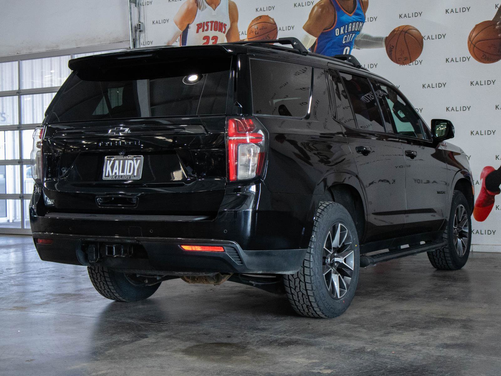 Used 2021 Chevrolet Tahoe Z71 w/ Luxury Package image 26