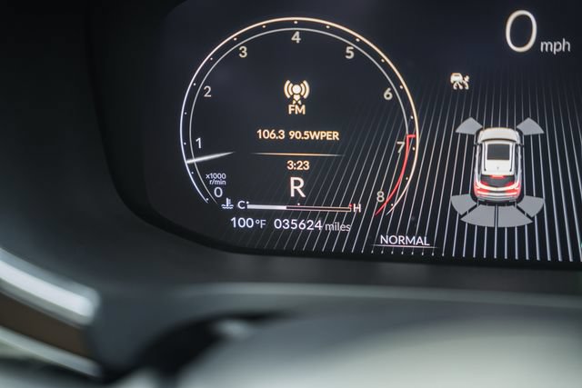Used 2025 Acura MDX SH-AWD w/ Advance Package image 49