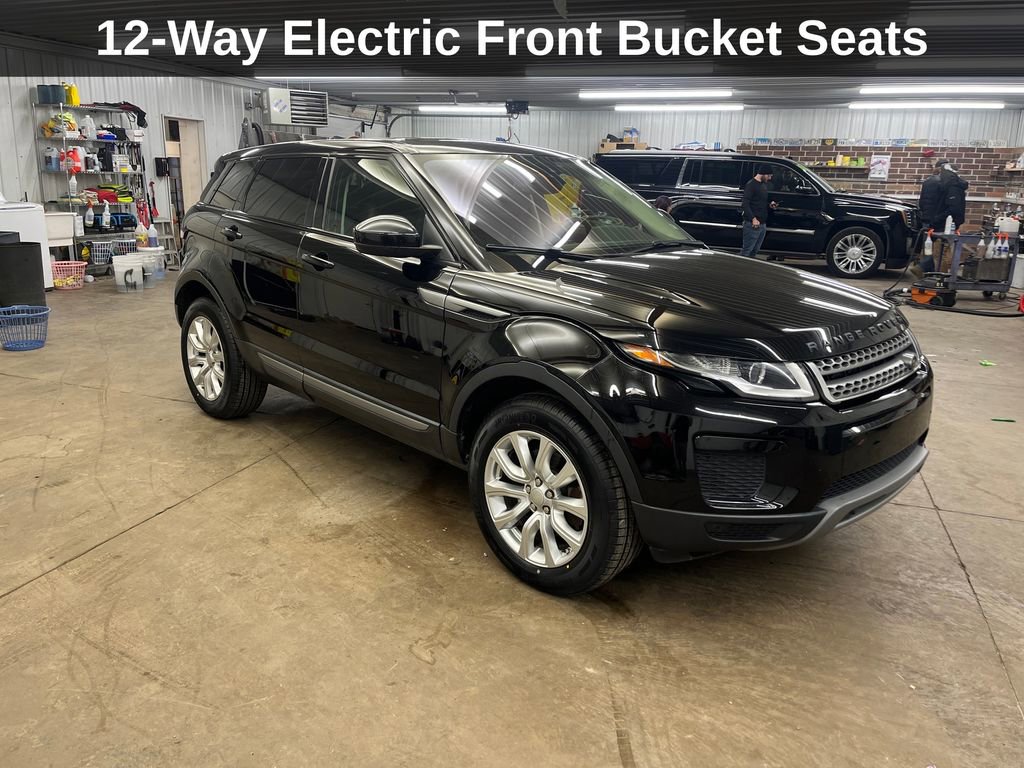 Used 2019 Land Rover Range Rover Evoque SE image 9