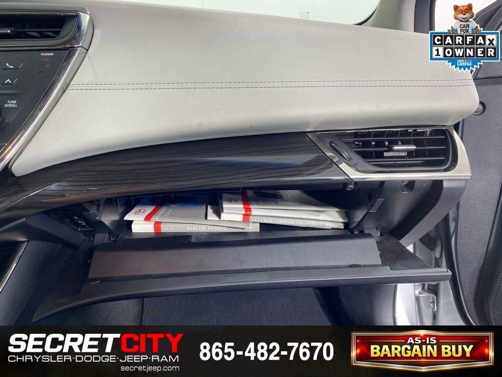 Used 2015 Toyota Avalon Limited FWD image 29