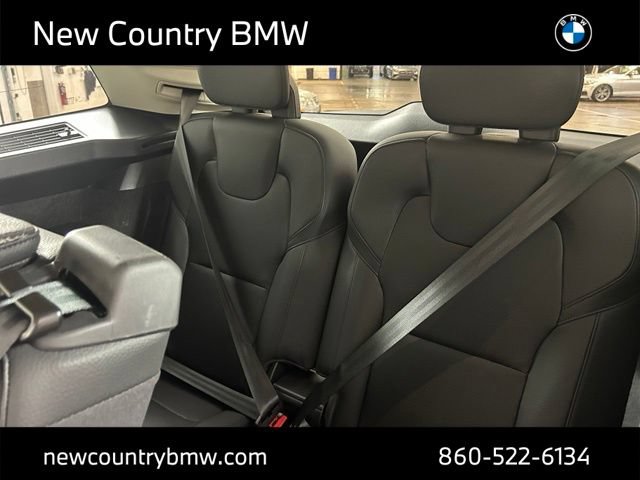 Used 2023 Volvo XC90 B6 Plus AWD/4WD image 28