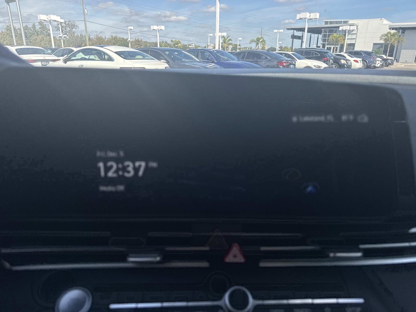 Used 2024 Hyundai Elantra Limited image 20