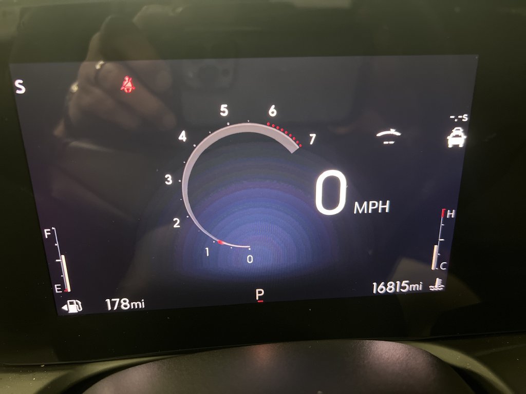 Certified 2025 Buick Encore GX Avenir w/ Avenir Technology Package AWD/4WD image 20