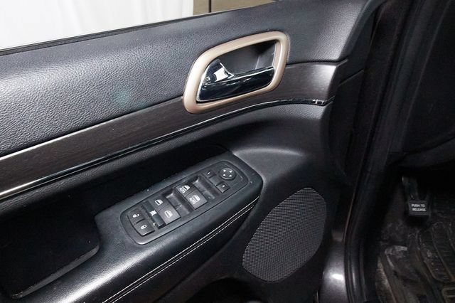 Used 2016 Jeep Grand Cherokee Limited w/ Trailer Tow Group IV AWD/4WD image 10