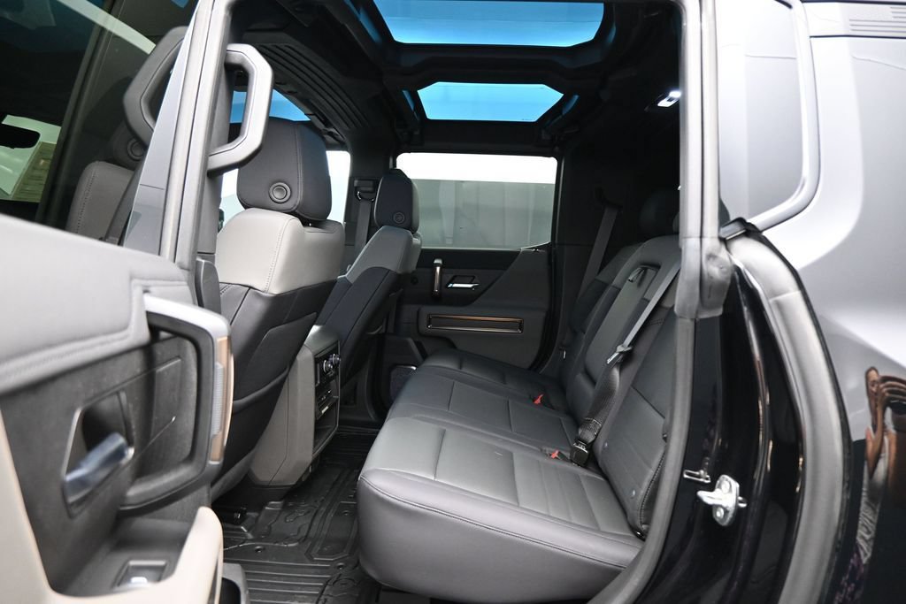 Used 2025 GMC Hummer EV 3X AWD/4WD image 26