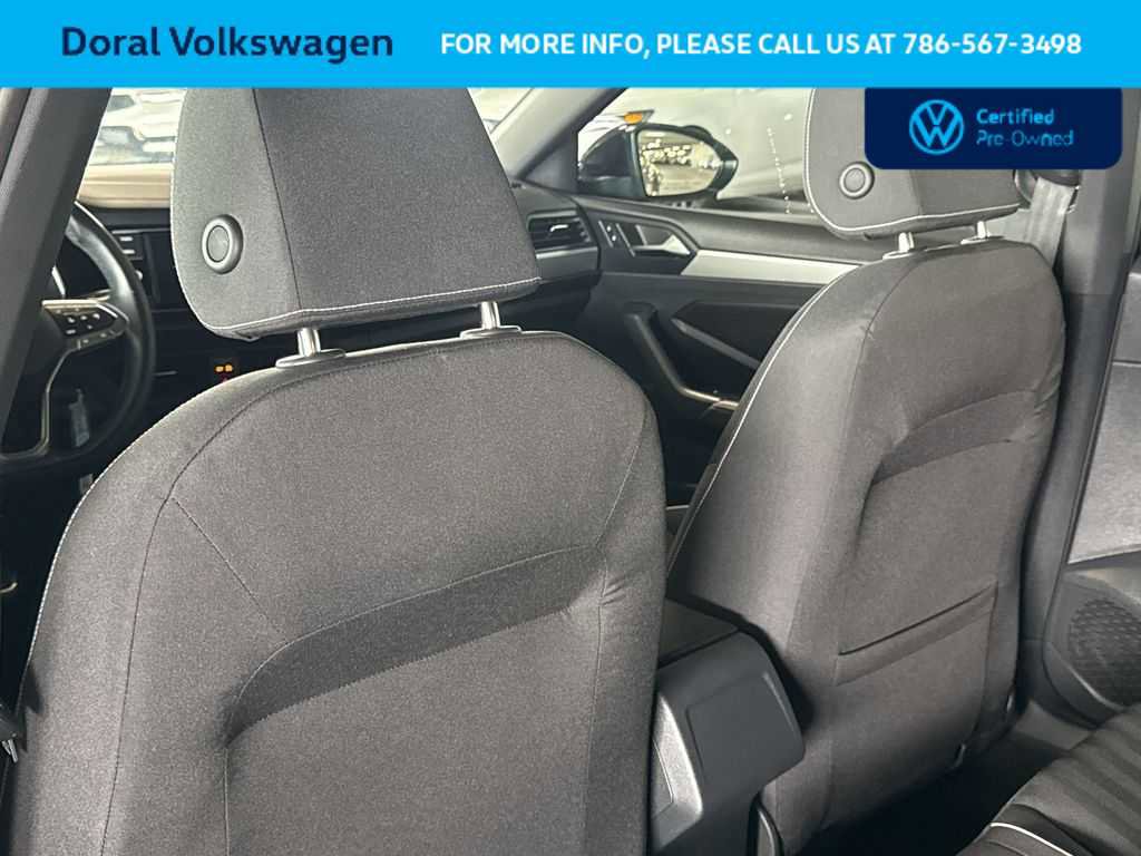 Certified 2023 Volkswagen Jetta Sport image 23