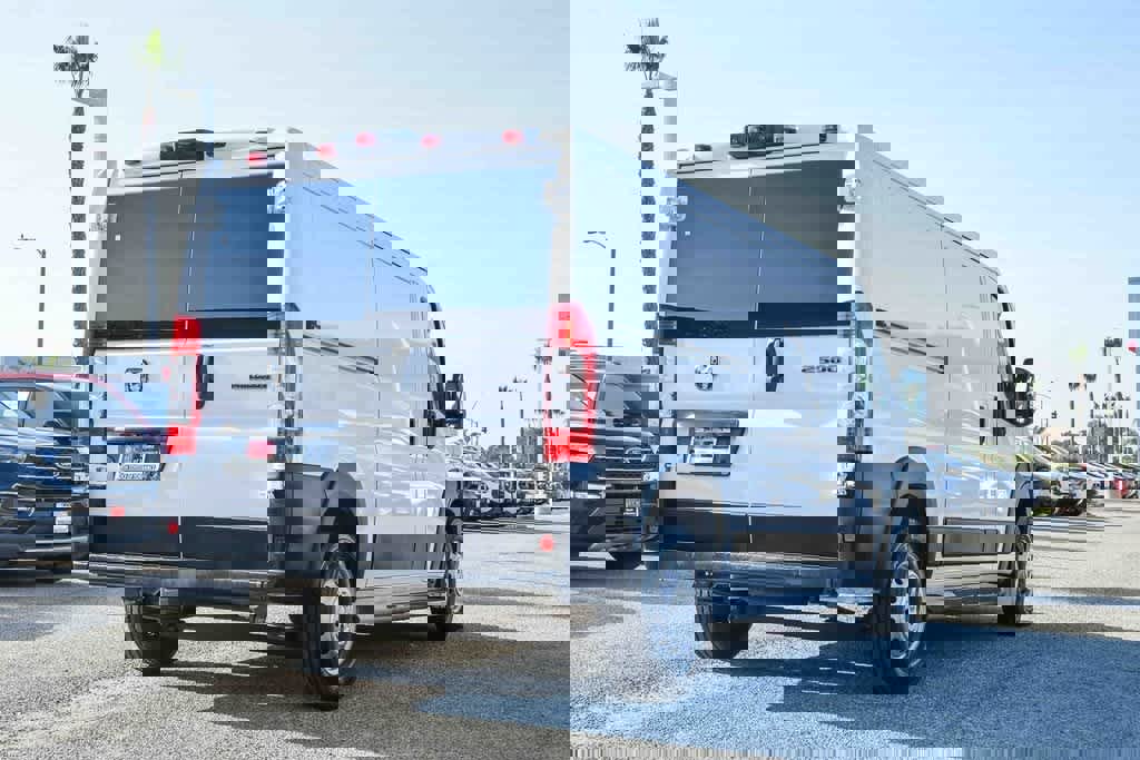 Used 2023 RAM ProMaster 2500 image 7