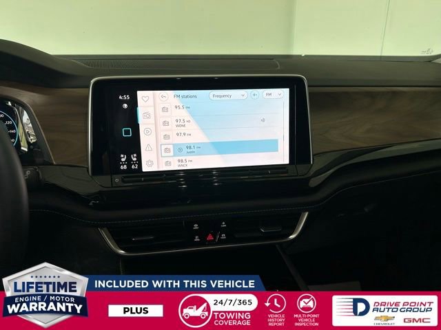 Used 2025 Volkswagen Atlas SE image 21
