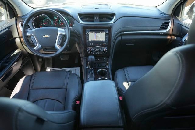 Used 2017 Chevrolet Traverse Premier image 20